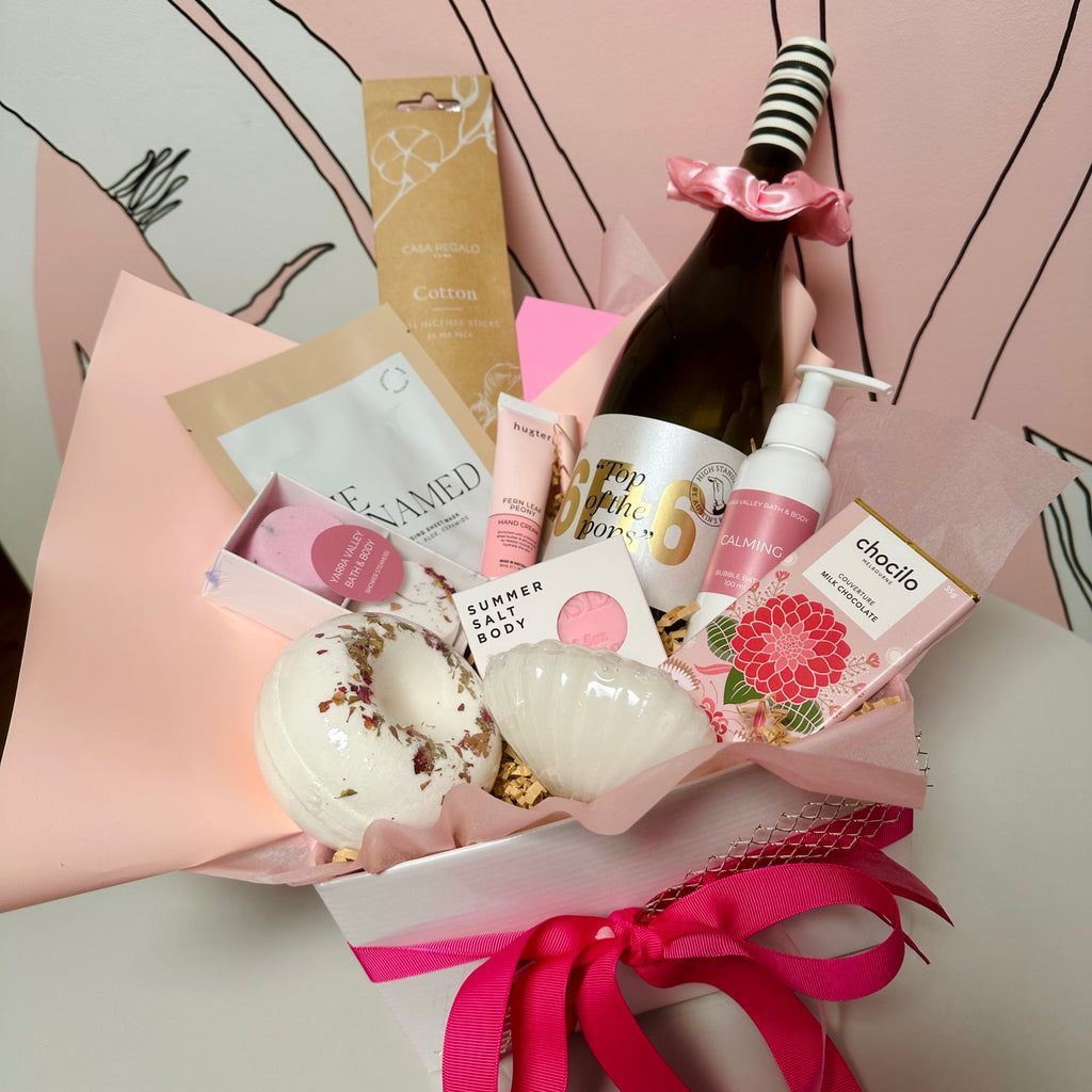 SELF CARE + CUDDLES GIFT BOX